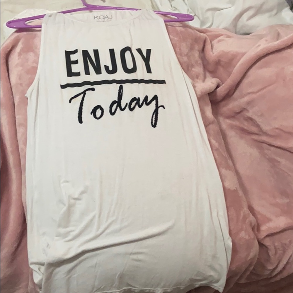 slim and comfortable blouse from Colombia